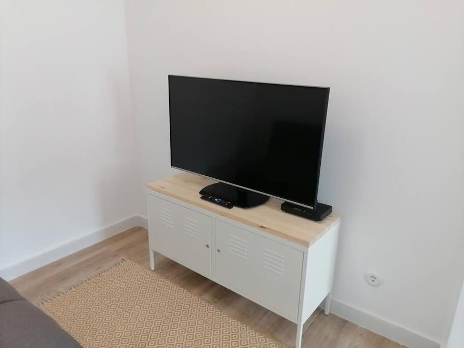 Apartamento Completamente Equipado Centro フェロル エクステリア 写真
