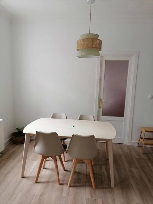 Apartamento Completamente Equipado Centro フェロル エクステリア 写真
