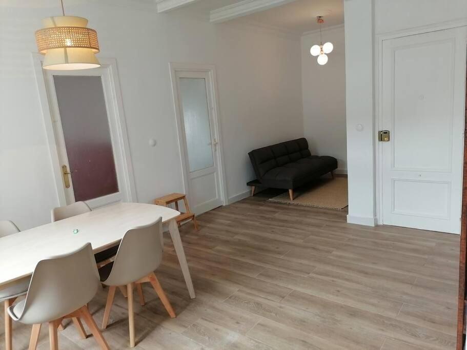 Apartamento Completamente Equipado Centro フェロル エクステリア 写真